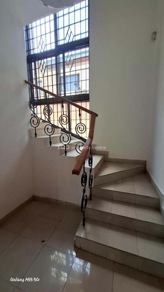 4 Bedroom Semi-detached with Bq, Hussain Sunmonu Street, Lekki Phase 1, Lekki, Lagos, Detached Duplex for Rent
