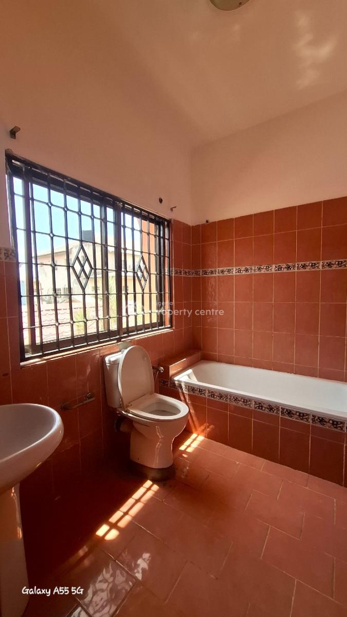 4 Bedroom Semi-detached with Bq, Hussain Sunmonu Street, Lekki Phase 1, Lekki, Lagos, Detached Duplex for Rent