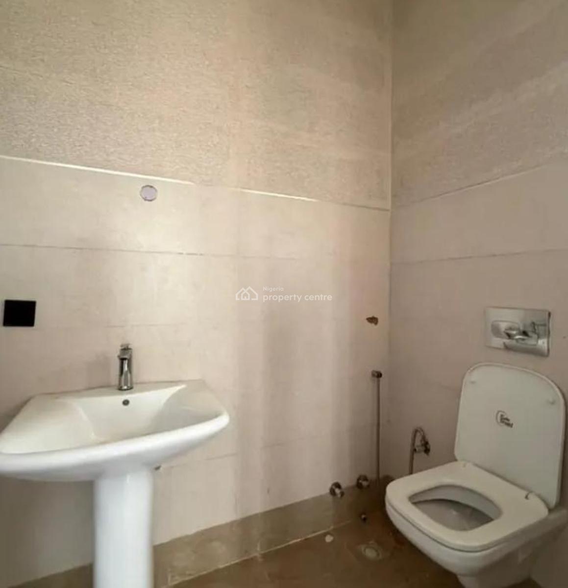 3 Bedroom Apartment, Lekki Phase 1, Lekki, Lagos, Flat / Apartment for Rent