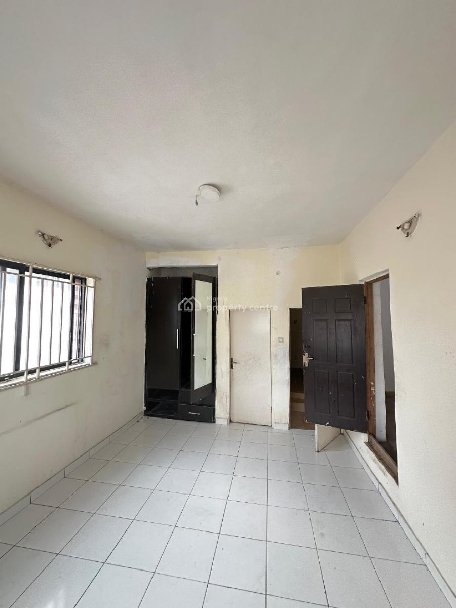 3 Bedroom Apartment, Lekki Phase 1, Lekki, Lagos, Flat / Apartment for Rent
