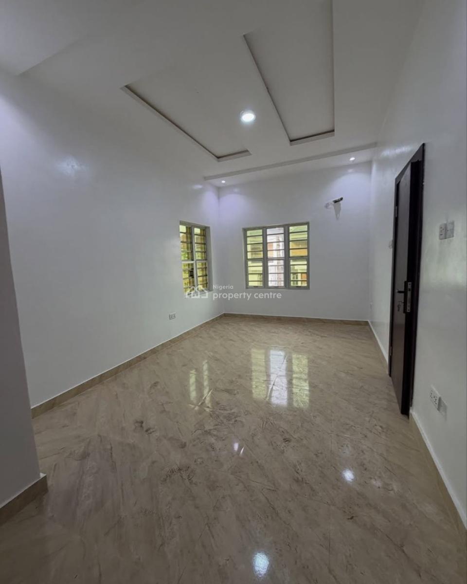 Exquisitely Built 3 Bedroom Apartment in Elite Estate, Gra Phase 2, Magodo, Lagos, Flat / Apartment for Sale