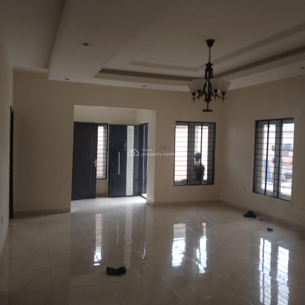 Massive 3 Bedrooms Flat, Off Jehovah Witnesses Road, Bogije, Ibeju Lekki, Lagos, Flat / Apartment for Rent