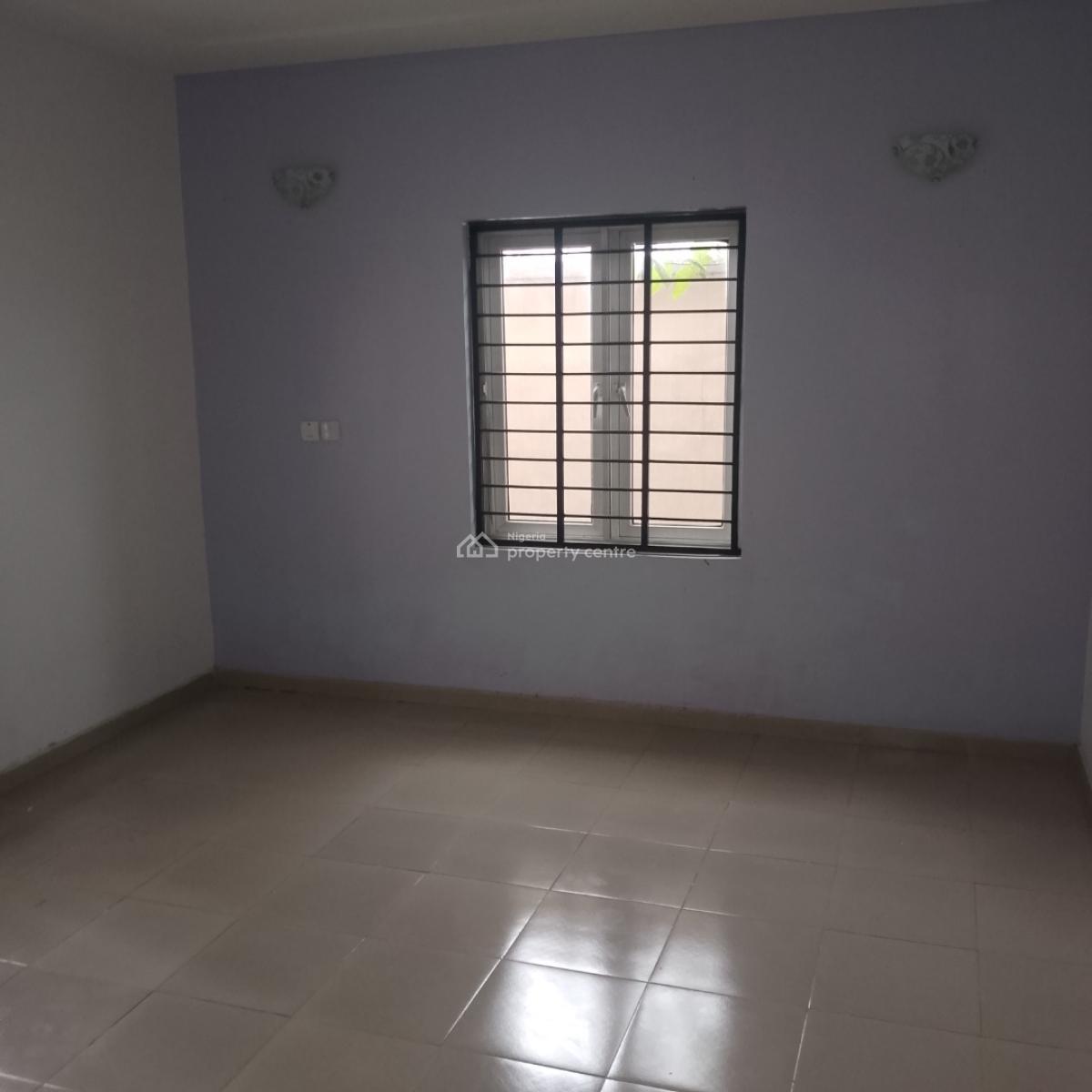Massive 3 Bedrooms Flat, Off Jehovah Witnesses Road, Bogije, Ibeju Lekki, Lagos, Flat / Apartment for Rent