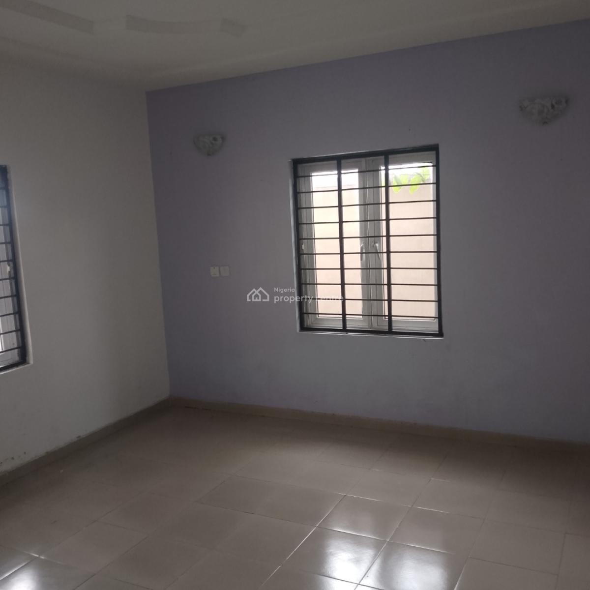 Massive 3 Bedrooms Flat, Off Jehovah Witnesses Road, Bogije, Ibeju Lekki, Lagos, Flat / Apartment for Rent