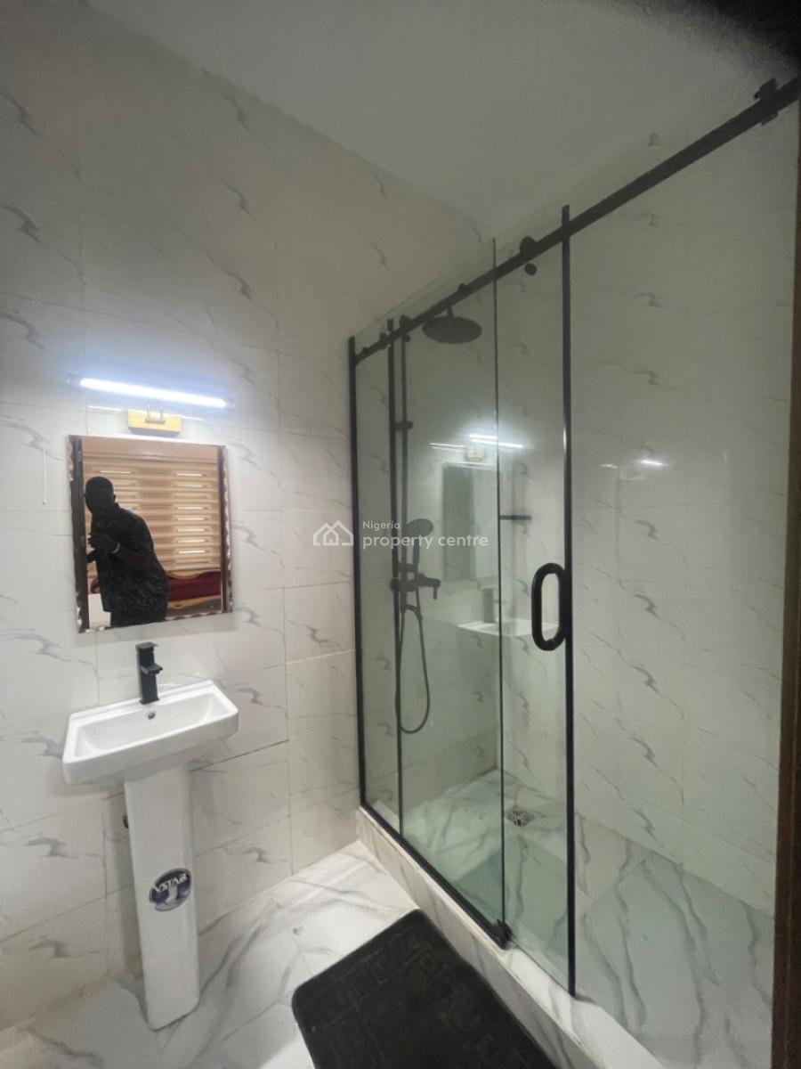 Fully Furnished and Serviced 2 Bedroom with Solar, Royal Garden Estate, Ajah, Lagos, Flat / Apartment for Rent