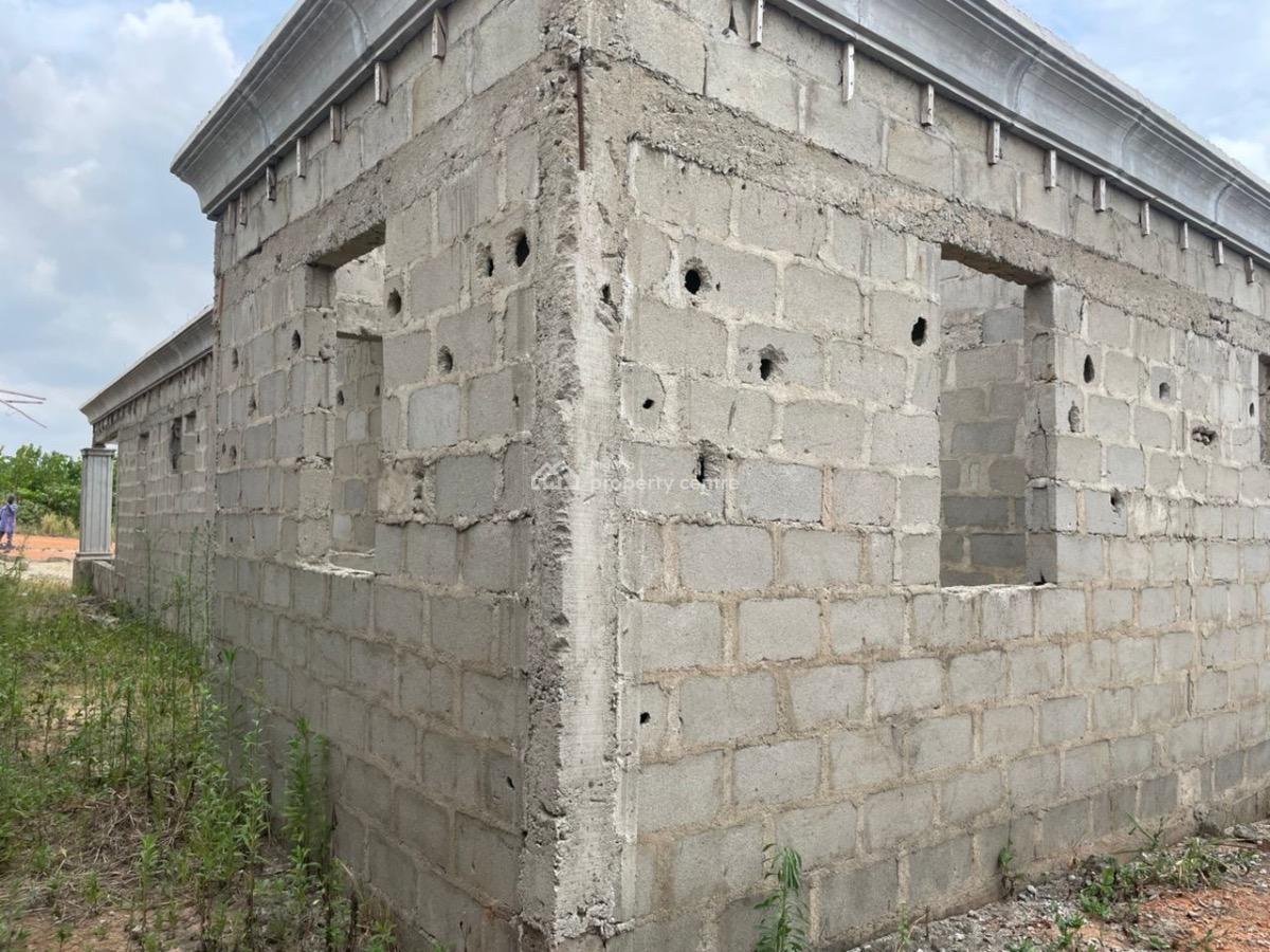 an En-suite 4 Bedroom, Odogunyan, Ikorodu, Lagos, House for Sale