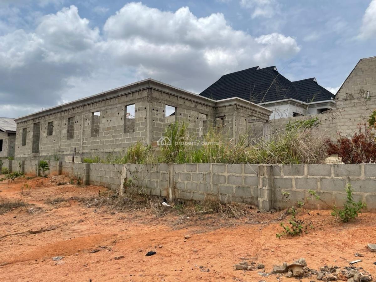 an En-suite 4 Bedroom, Odogunyan, Ikorodu, Lagos, House for Sale