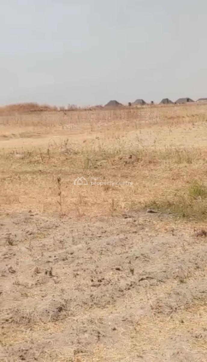 5hectare, Commercial, Fenced., Lugbe District, Abuja, Commercial Land for Sale