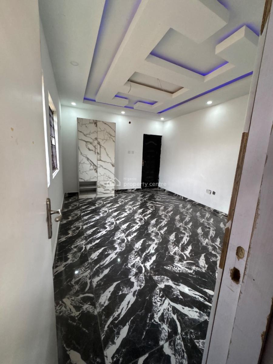 Furnished Pop Self Contain, Sodiq Jimoh Avenue, Igbogbo, Ikorodu, Lagos, Self Contain (single Rooms) for Rent