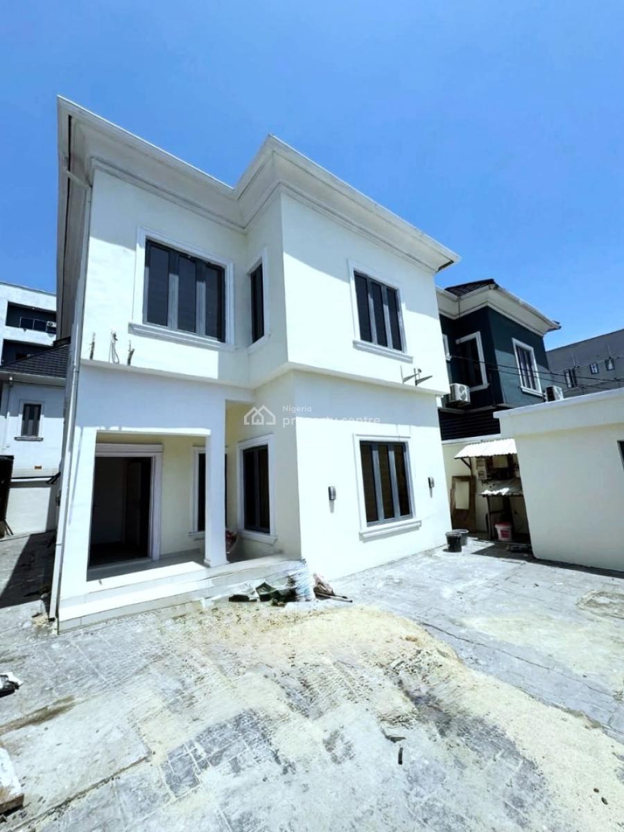 This 4-bedroom Semi-detached House, Ikate Elegushi, Lekki, Lagos, Semi-detached Duplex for Rent
