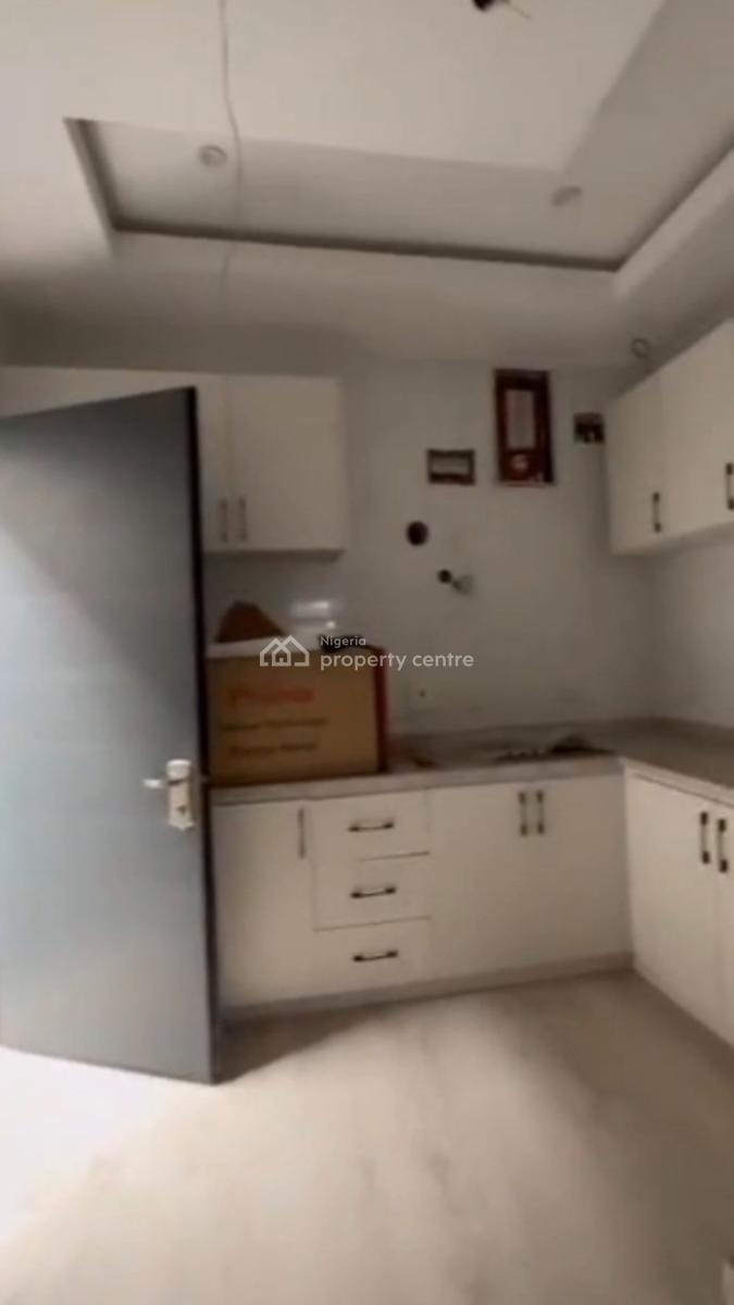 Luxury 4bedroom Semi Detached with Bq, Inside Vgc, Vgc, Lekki, Lagos, Detached Duplex for Sale