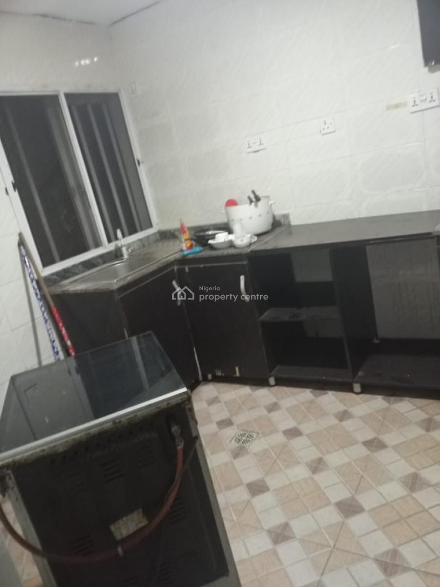Lovely 2 Bedroom Apartment with a Room Bq, Adeniyi Jones, Ikeja, Lagos, Flat / Apartment for Rent