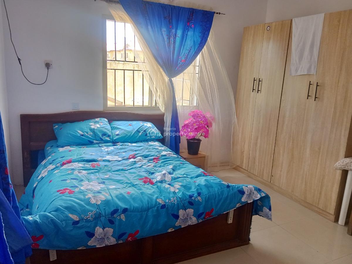 a Nice Furnished Luxury Room in a 3 Bedroom Flat, Freedom close, Begin jeffery plazac By Kilimanjaro, Ajiwe 3 ajah ajah, Ajiwe, Ajah, Lagos, Self Contain (single Rooms) Short Let