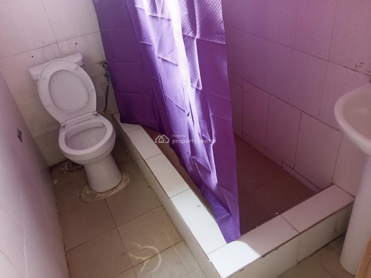 a Nice Furnished Luxury Room in a 3 Bedroom Flat, Freedom close, Begin jeffery plazac By Kilimanjaro, Ajiwe 3 ajah ajah, Ajiwe, Ajah, Lagos, Self Contain (single Rooms) Short Let