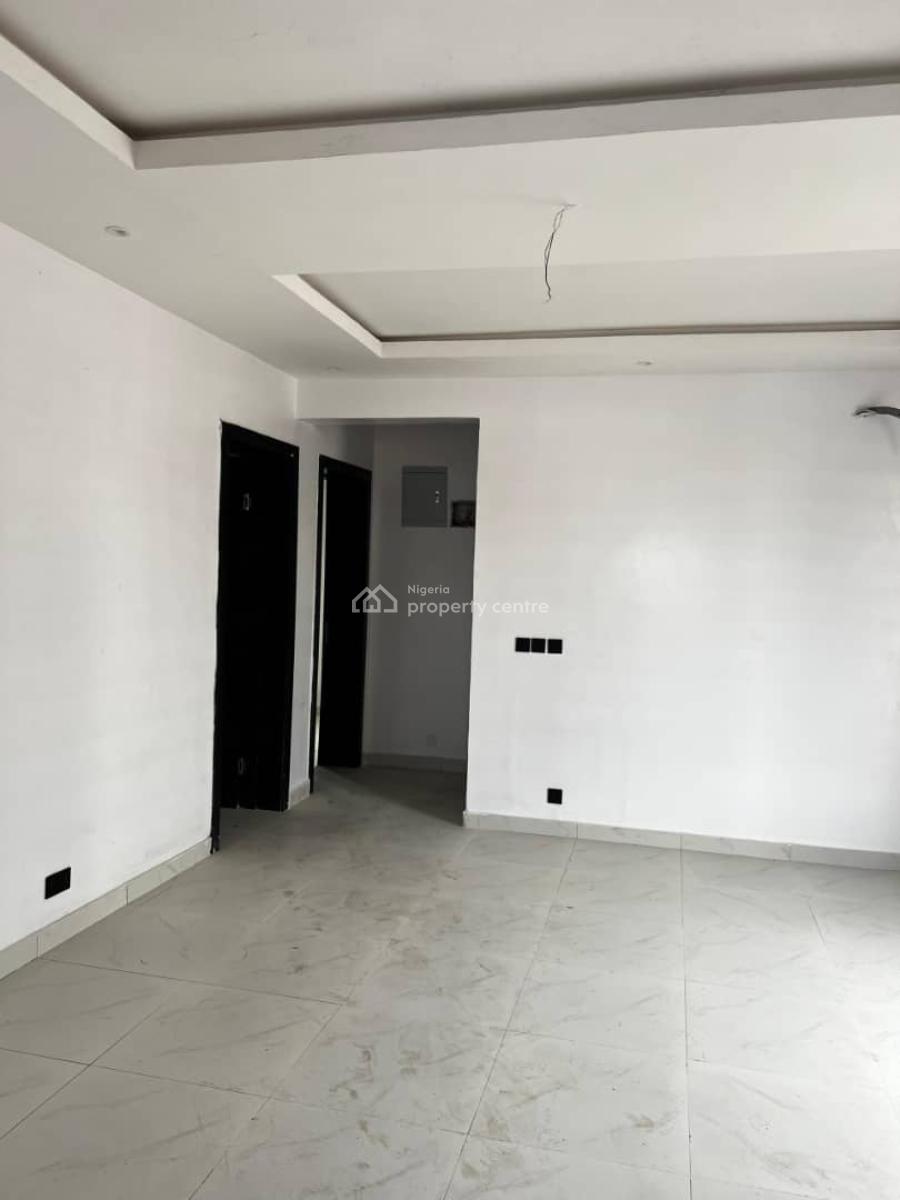 2 Bedroom Apartment in an Estate, Ajah, Lagos, Terraced Duplex for Sale