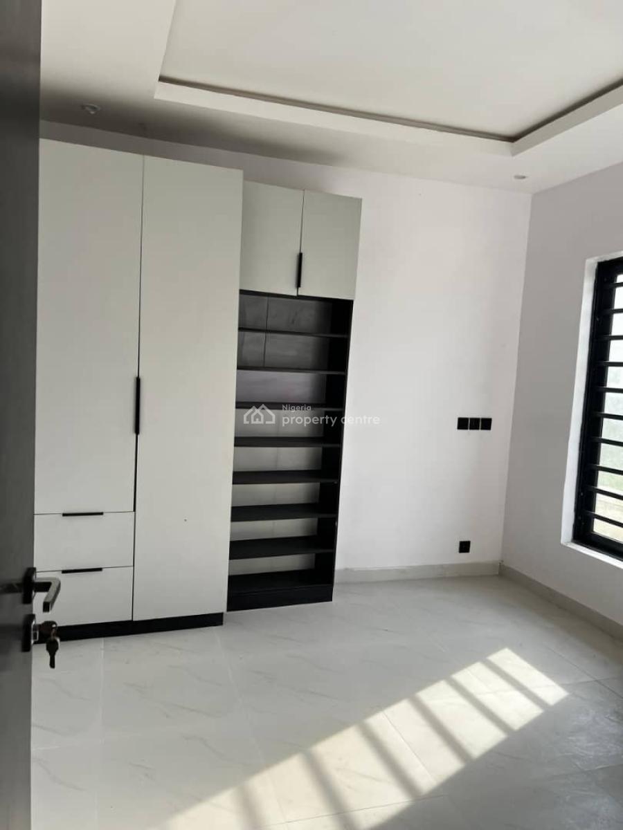 2 Bedroom Apartment in an Estate, Ajah, Lagos, Terraced Duplex for Sale