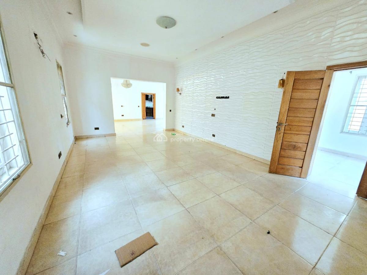 5 Bedroom Detached House, Lekki Phase 1, Lekki, Lagos, Detached Duplex for Sale