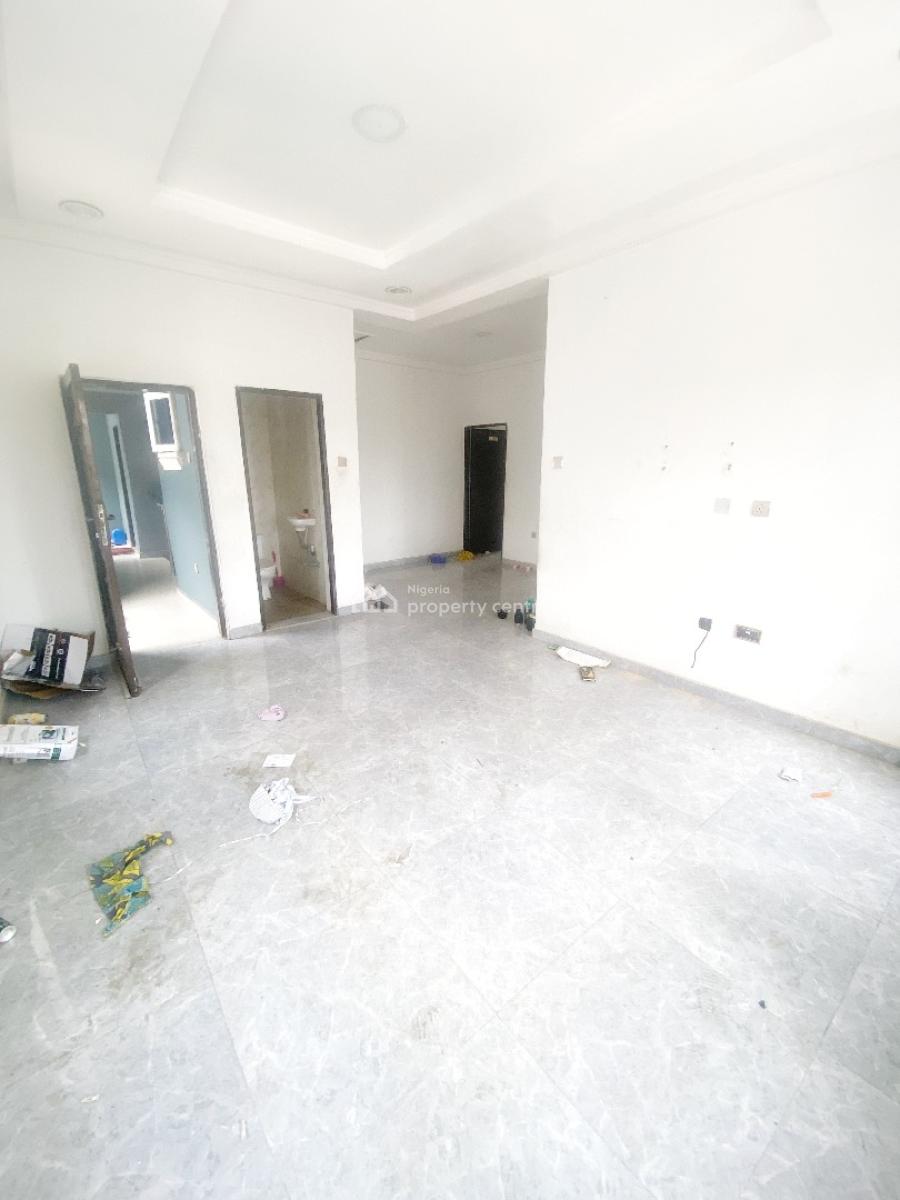 Luxury 2 Bedroom Flat, Olowora, Omole Phase 2, Ikeja, Lagos, Flat / Apartment for Rent