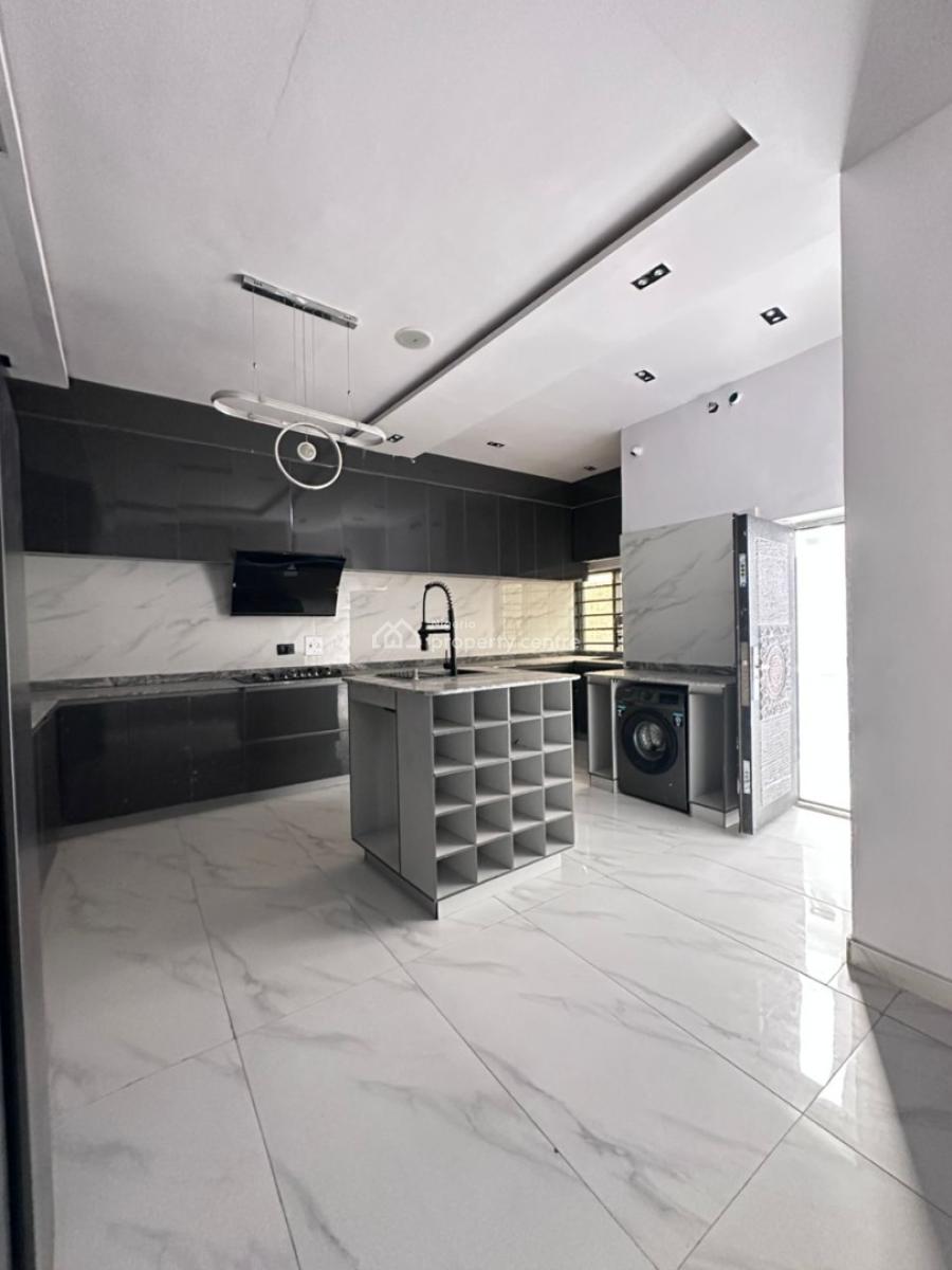 *good Deal Spacious 5bedroom Detached with Pool &  Bq, Ikota Lekki Lagos, Ikota, Lekki, Lagos, Detached Duplex for Sale