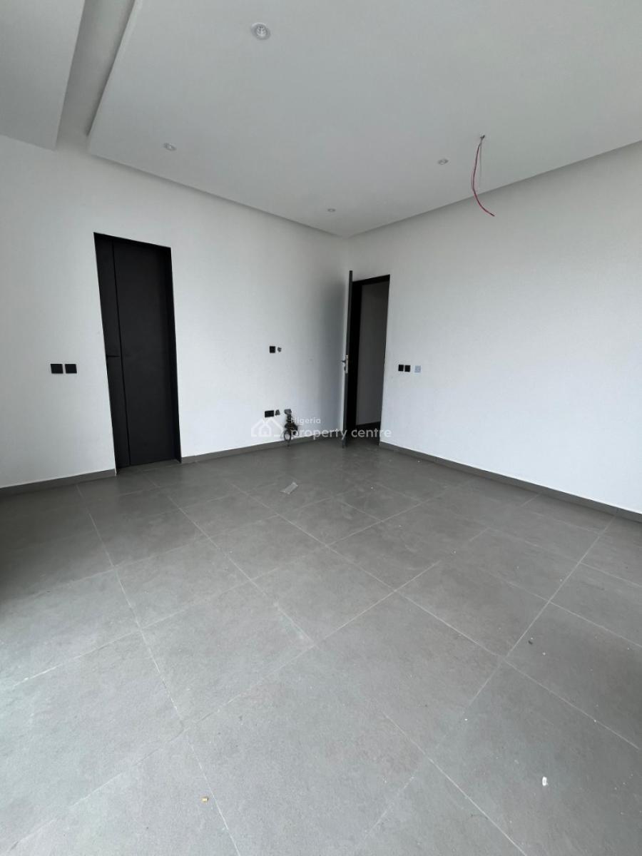 3 Bedrooms Terrace Duplex, Lekki Phase 1, Lekki, Lagos, Terraced Duplex for Sale