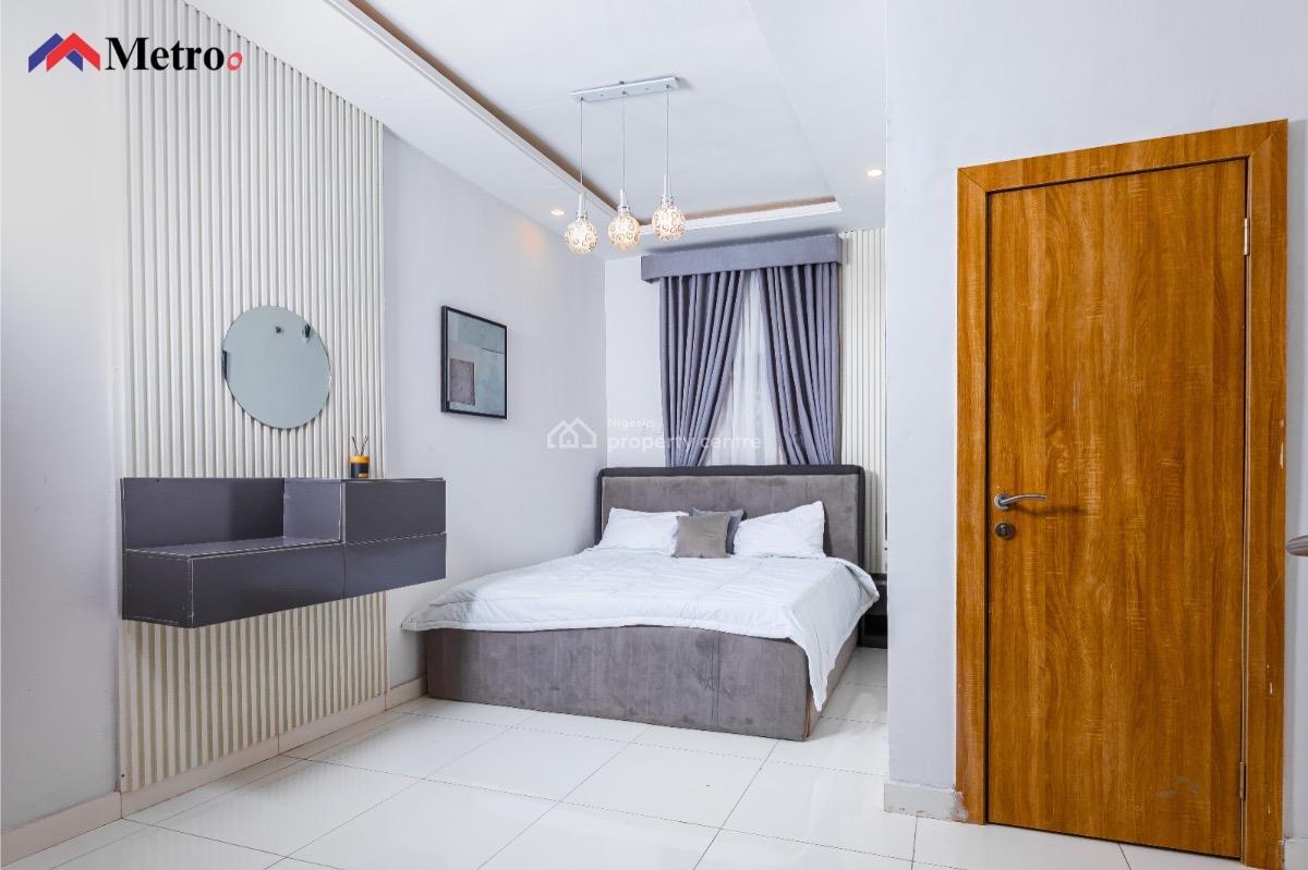 Standard 2 Bedrooms Apartment with Bq, Metro Homes Located Inside General Paint, Along Lekki - Epe Expressway, Sangotedo, Ajah, Lagos, Block of Flats for Sale