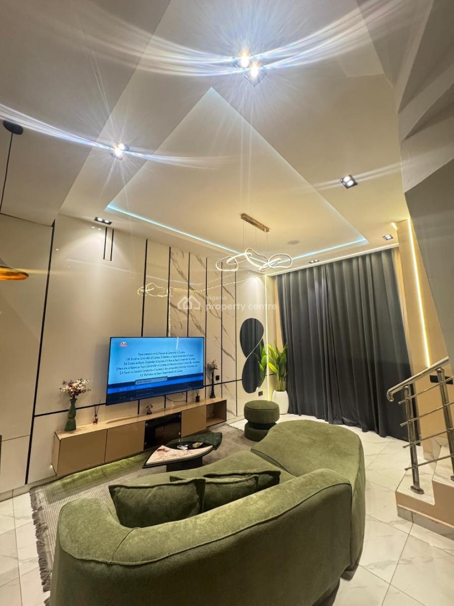 Beautiful 1 Bedroom Duplex Available, Lekki Phase 1, Lekki, Lagos, Flat / Apartment Short Let