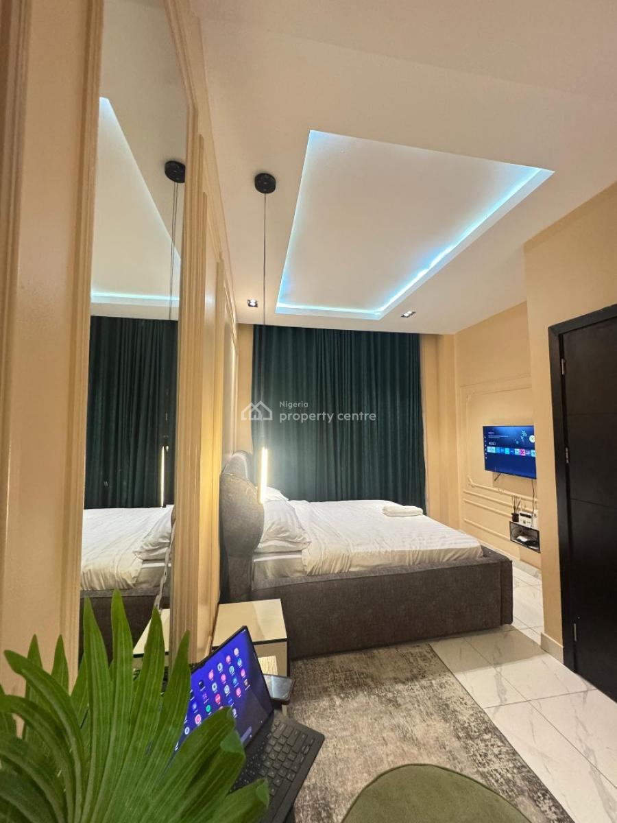 Beautiful 1 Bedroom Duplex Available, Lekki Phase 1, Lekki, Lagos, Flat / Apartment Short Let