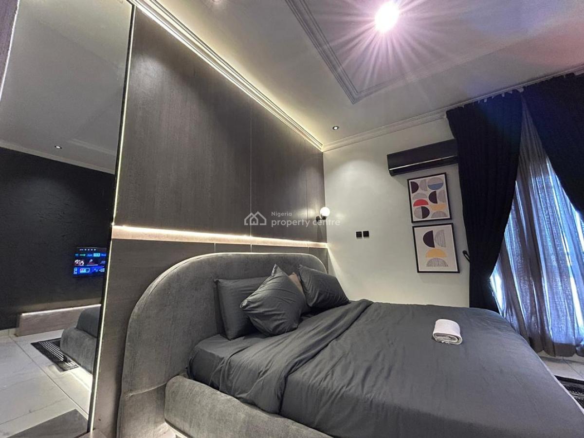 Luxury 1 Bedroom Apartment, Lekki Phase 1, Lekki, Lagos, Flat / Apartment Short Let