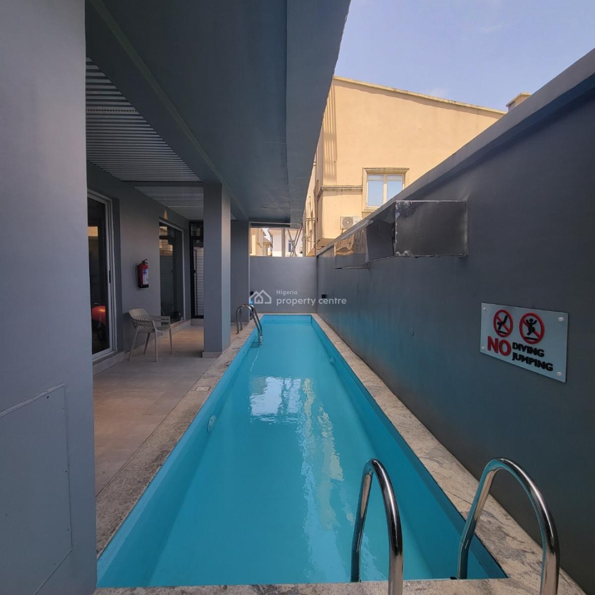 Exquisite 2bedroom Apartment with a Pool and Gym Elevator, Lekki Phase 1, Lekki, Lagos, Flat / Apartment for Sale