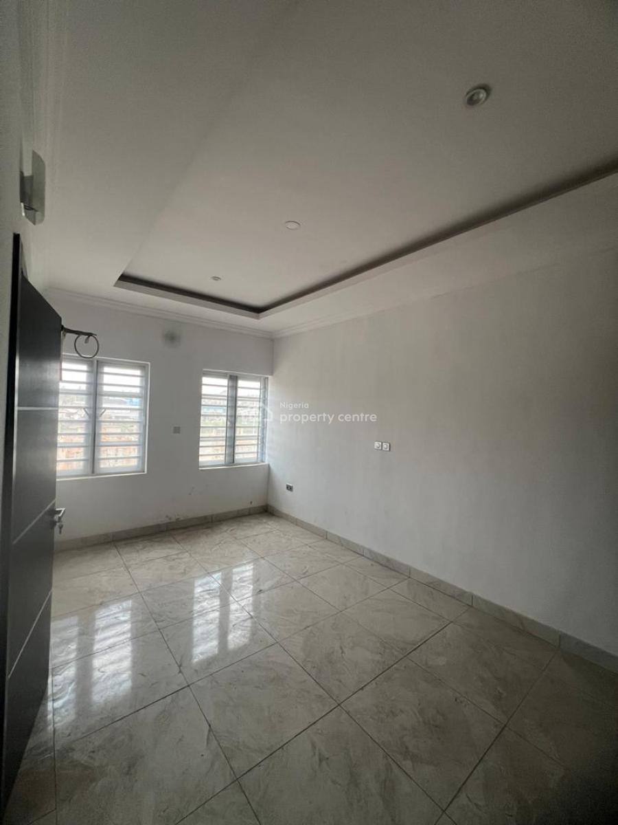 4 Bedroom Terrace Available, Ogudu, Lagos, Terraced Duplex for Sale