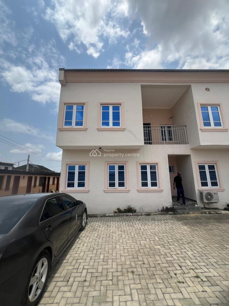 4 Bedroom Terrace Available, Ogudu, Lagos, Terraced Duplex for Sale