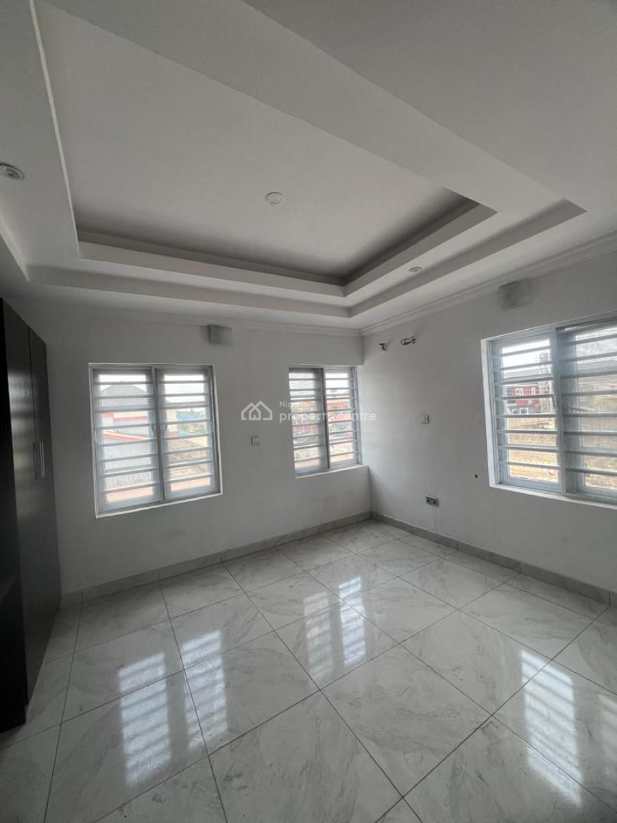 4 Bedroom Terrace Available, Ogudu, Lagos, Terraced Duplex for Sale