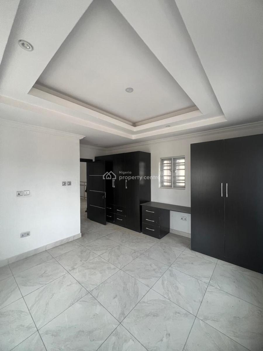 4 Bedroom Terrace Available, Ogudu, Lagos, Terraced Duplex for Sale