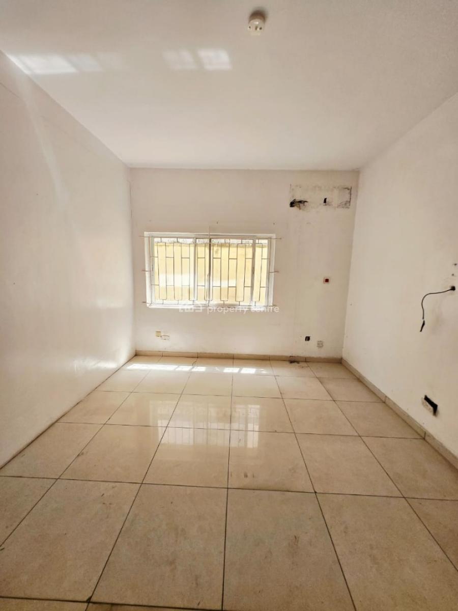 Spacious 8 Rooms Office Building with 2 Room Bq, Ikoyi, Lagos, Office Space for Rent
