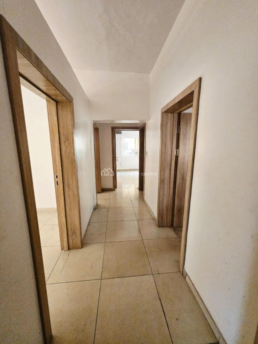 Spacious 8 Rooms Office Building with 2 Room Bq, Ikoyi, Lagos, Office Space for Rent