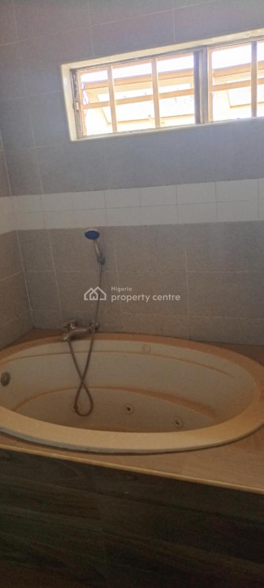 Luxury 3 Bedroom Terrace Duplex with a Bq, Jahi, Abuja, Terraced Duplex for Sale