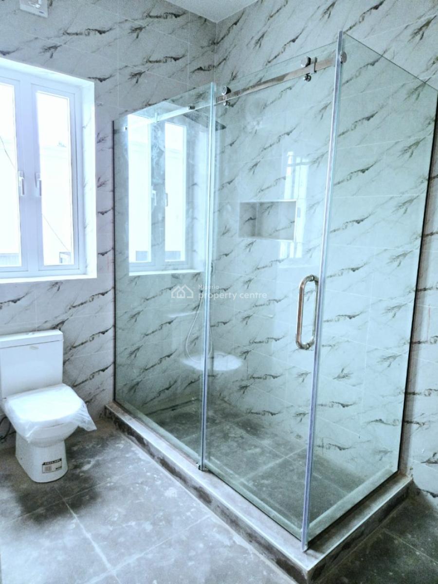 Luxury 3-bedroom Apartment, Lekki Phase 1, Lekki, Lagos, Flat / Apartment for Sale