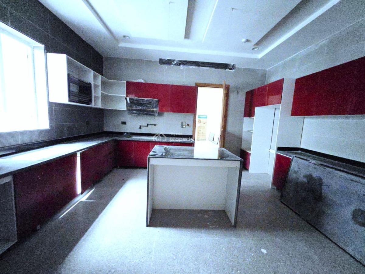 Luxury 3-bedroom Apartment, Lekki Phase 1, Lekki, Lagos, Flat / Apartment for Sale