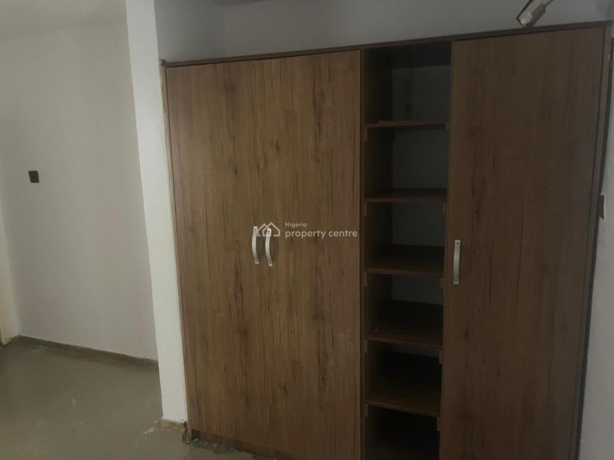 2 Bedroom Apartment, Lekki Phase 1, Lekki, Lagos, Flat / Apartment for Rent