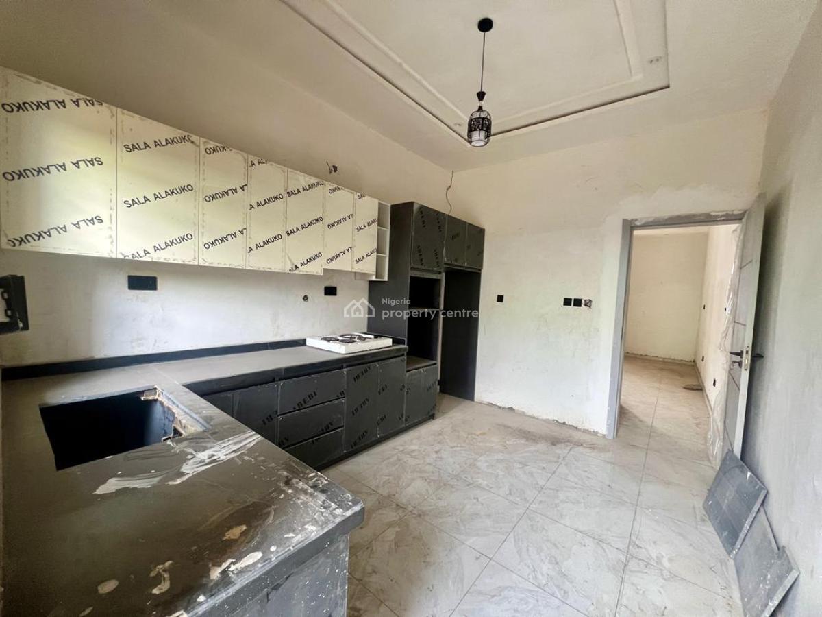 4 Bedroom Terraced Duplex Available, Ogudu, Lagos, Terraced Duplex for Sale