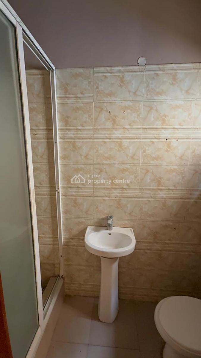 Clean 3 Bedroom Terraced Duplex with Bq, Southpointe Estate, Orchid Road, Lekki, Lagos, Terraced Duplex for Rent