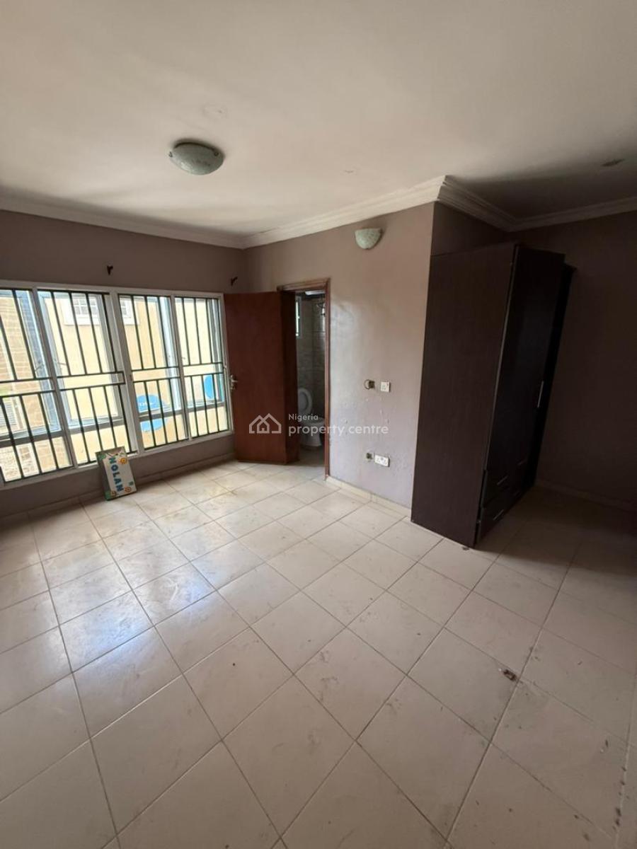 Clean 3 Bedroom Terraced Duplex with Bq, Southpointe Estate, Orchid Road, Lekki, Lagos, Terraced Duplex for Rent