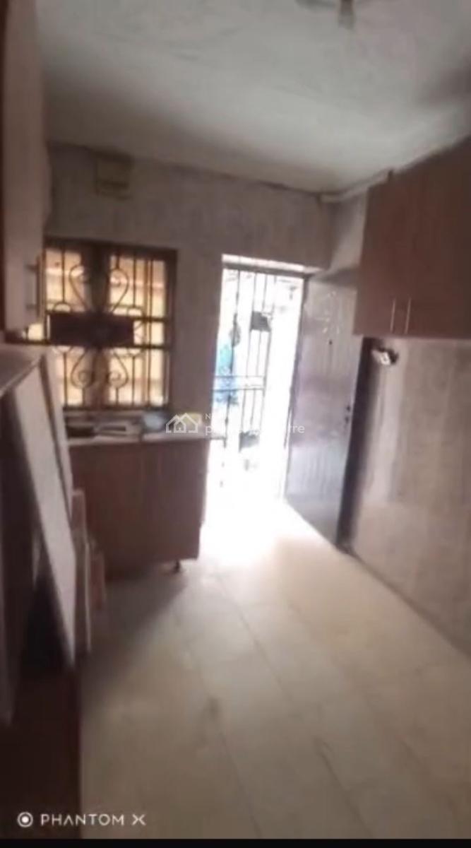 Lovely and Spacious 3 Bedroom Ground Flat, Bolajide Avenue, Sawmill, Gbagada, Lagos, House for Rent