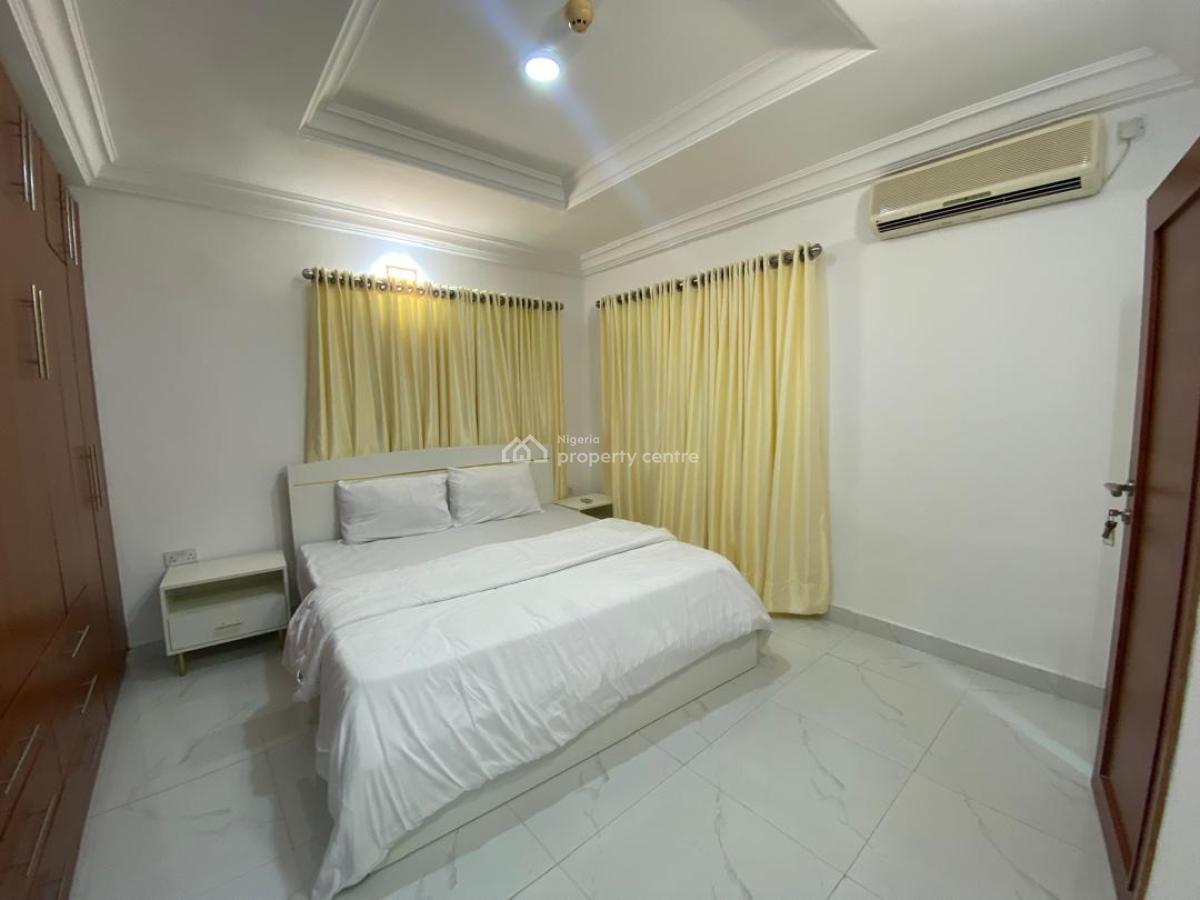 Fully Furnished and Serviced 3 Bedroom Apartment with Bq, Asokoro District, Abuja, Flat / Apartment for Rent