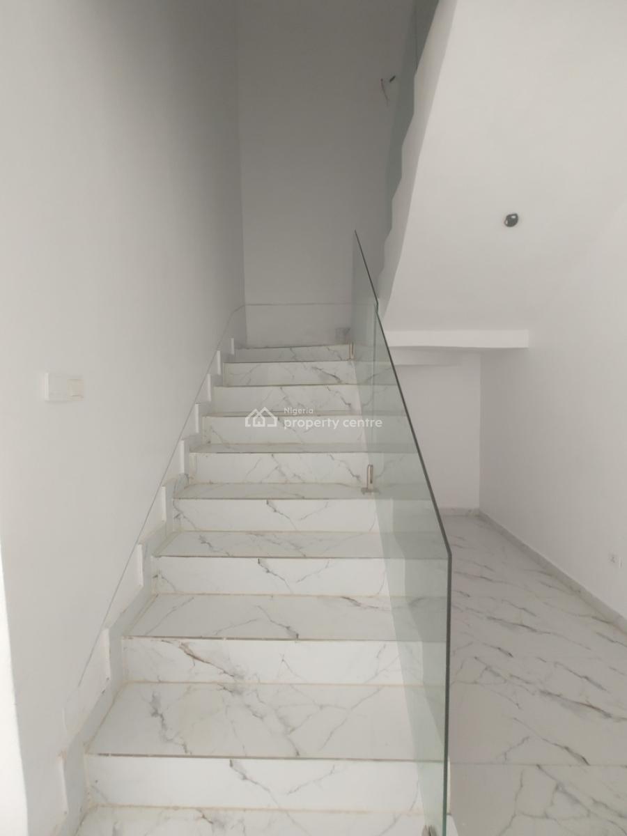 Very Sharp 4 Bedroom Terrace Duplex in an Estate, Sangotedo, Ajah, Lagos, Flat / Apartment for Rent