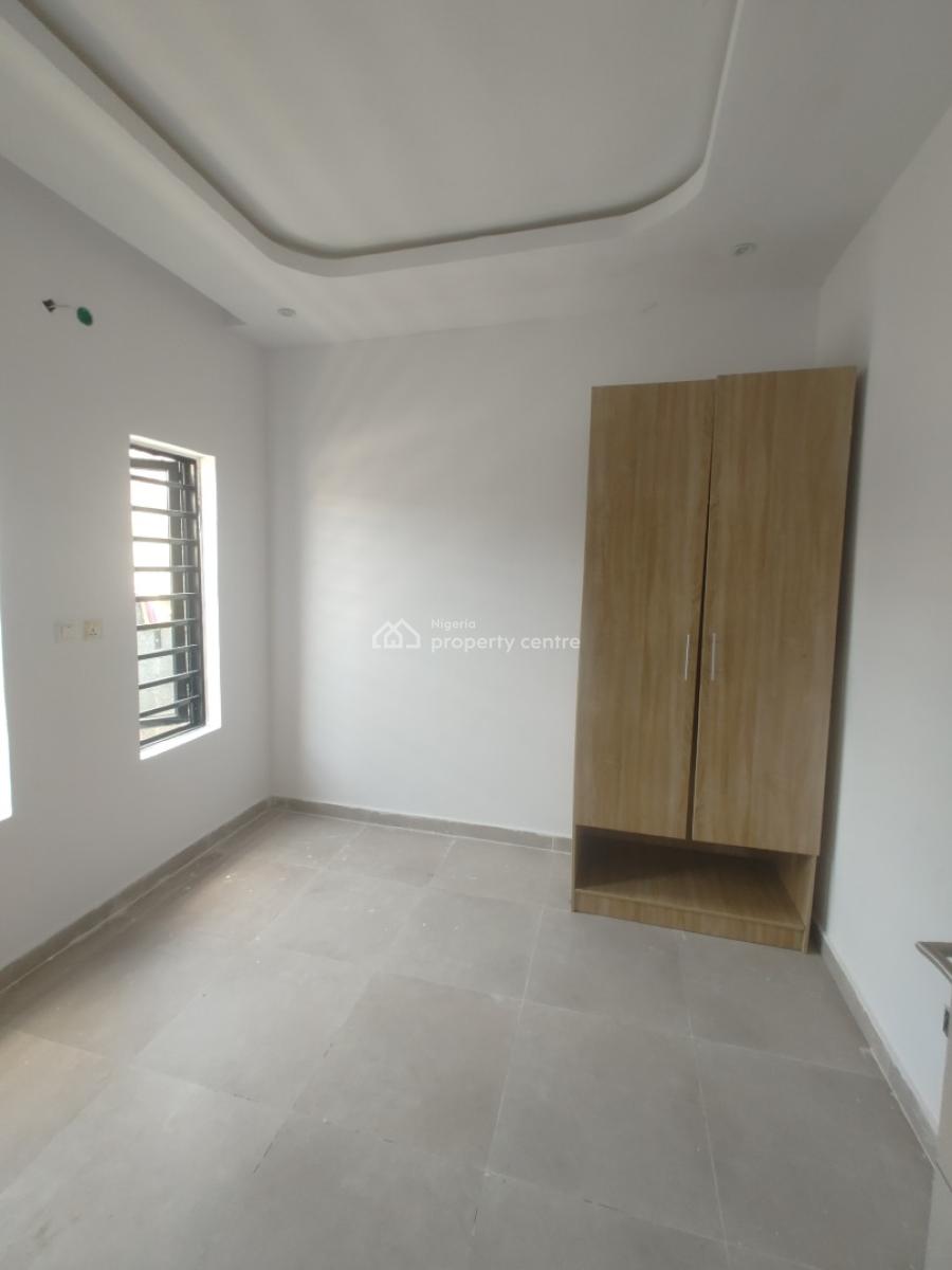 Very Sharp 4 Bedroom Terrace Duplex in an Estate, Sangotedo, Ajah, Lagos, Flat / Apartment for Rent