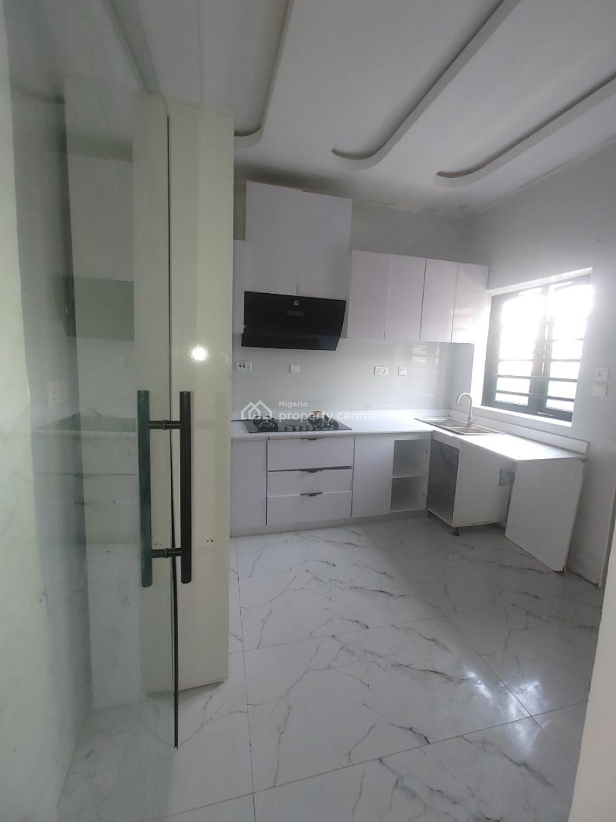 Very Sharp 4 Bedroom Terrace Duplex in an Estate, Sangotedo, Ajah, Lagos, Flat / Apartment for Rent