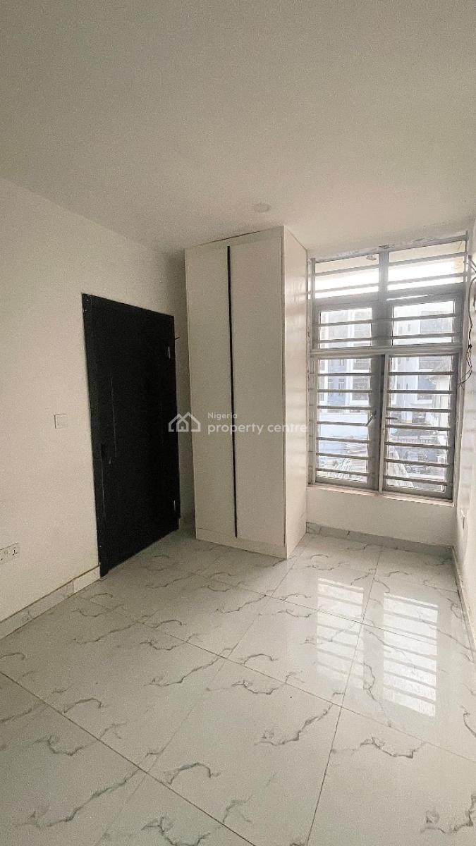 Luxury 2 Bedroom Apartment with Massive Kitchen in a Gated Estate, Orchid, Lekki Phase 2, Lekki, Lagos, Flat / Apartment for Rent