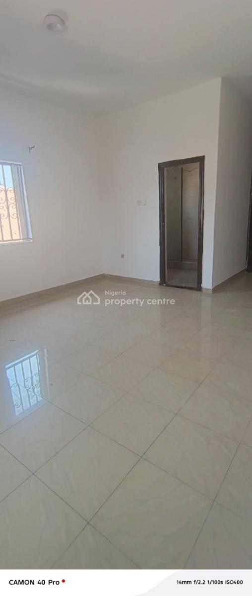 Standard Mini Flat with Visitor Toilet, Canal West Entrance Gate, Osapa, Lekki, Lagos, Mini Flat (room and Parlour) for Rent