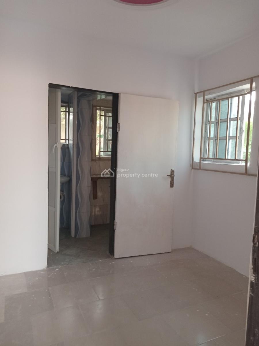 Well Renovated Bedroom and Parlour, Ogombo, Ajah, Lagos, Mini Flat (room and Parlour) for Rent